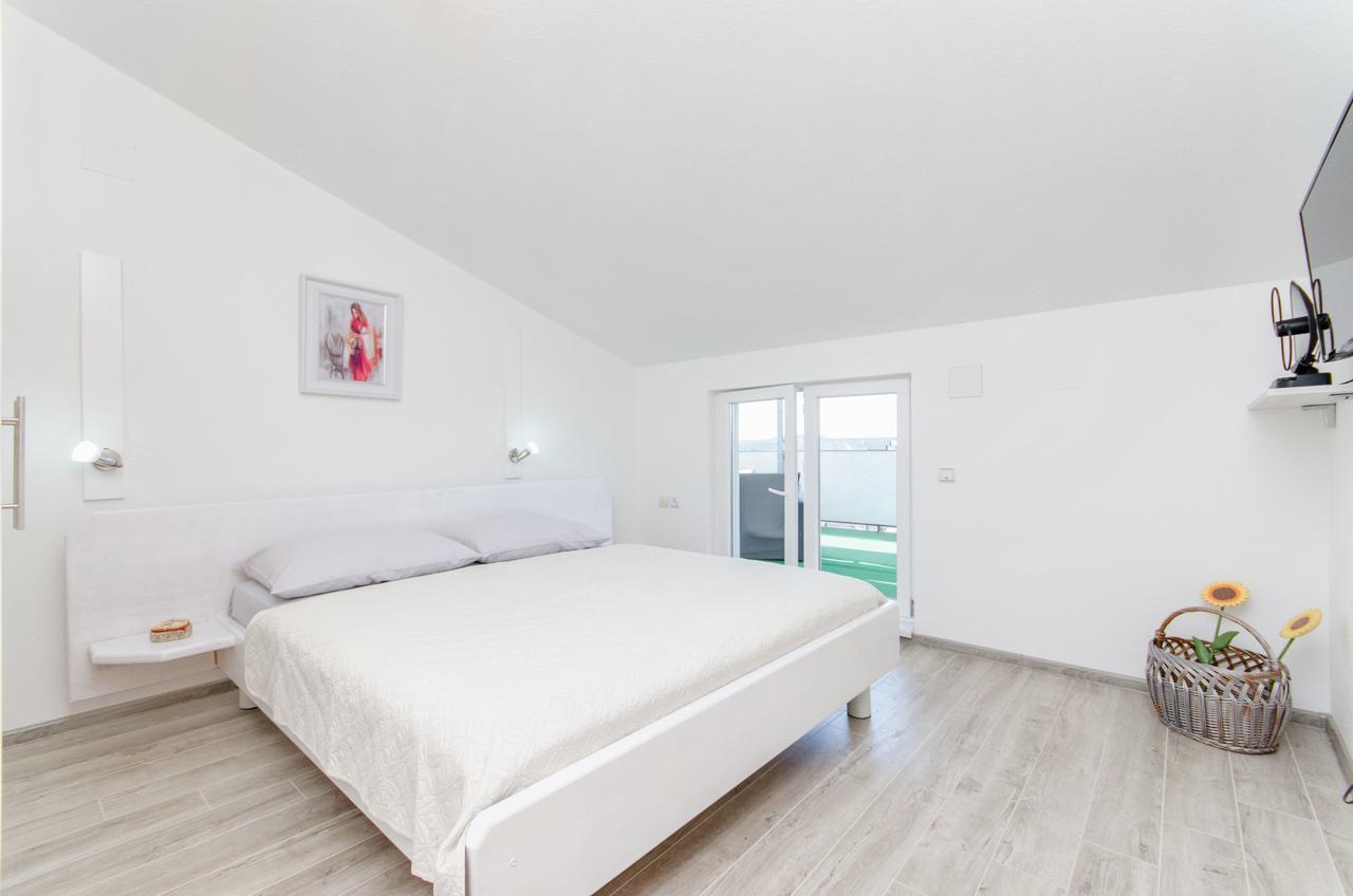 Apartment Ljubica Okrug Gornji Εξωτερικό φωτογραφία